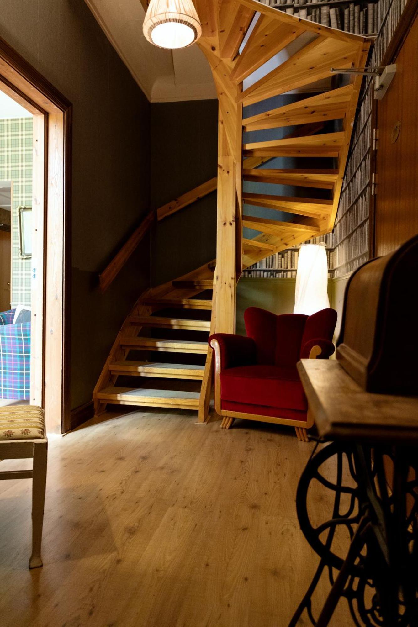 Hotell Aina Kvissleby Екстериор снимка